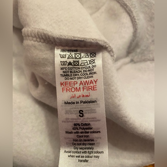 NWT PrettyLittleThing Ash Gray Oversized Hoodie Size Small - Picture 6 of 6